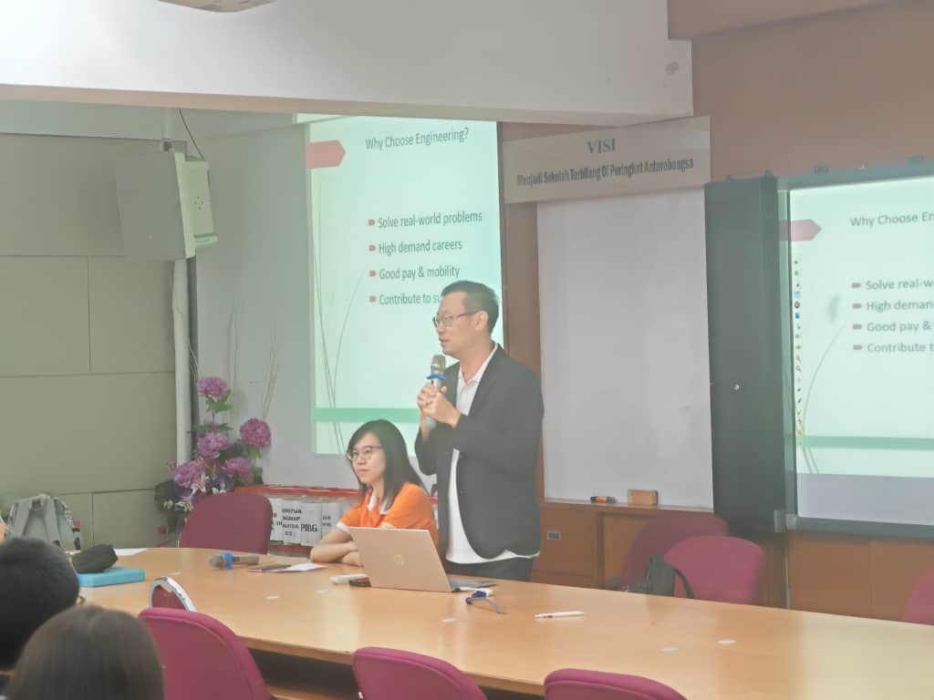 SMJK Jit Sin Academic Seminar